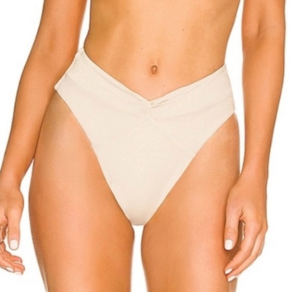 L*Space Shimmer Nancy Lee Bitsy Bikini Swim Bottom Women’s Size S Bone Color - Picture 1 of 9